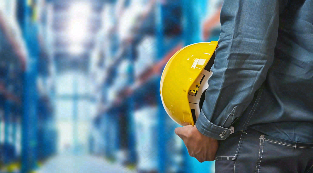 劳动的工人安全帽工作劳动节摄影图