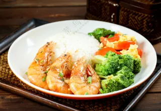 大虾饭套餐美食图片
