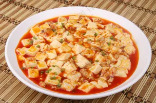 麻辣豆腐美食图片