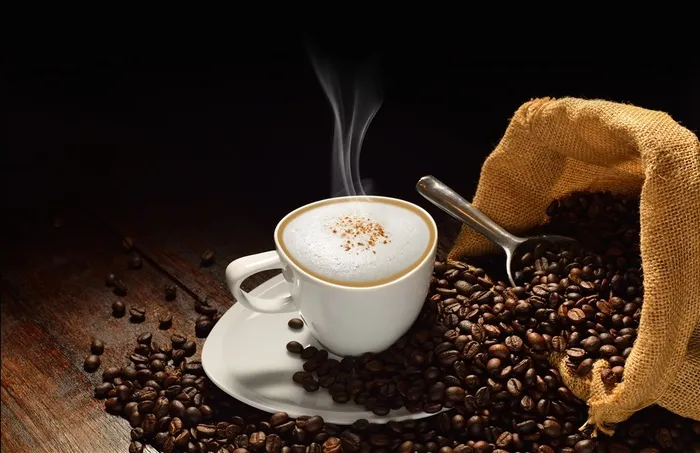 咖啡与咖啡豆大图