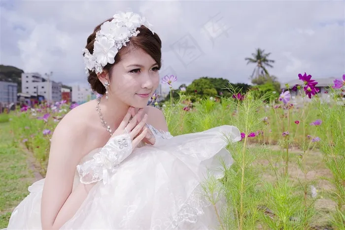 白色婚纱漂亮的新娘美女婷怡素材图