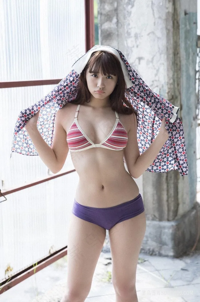 可爱日本AV少女嫩模泳装写真美图