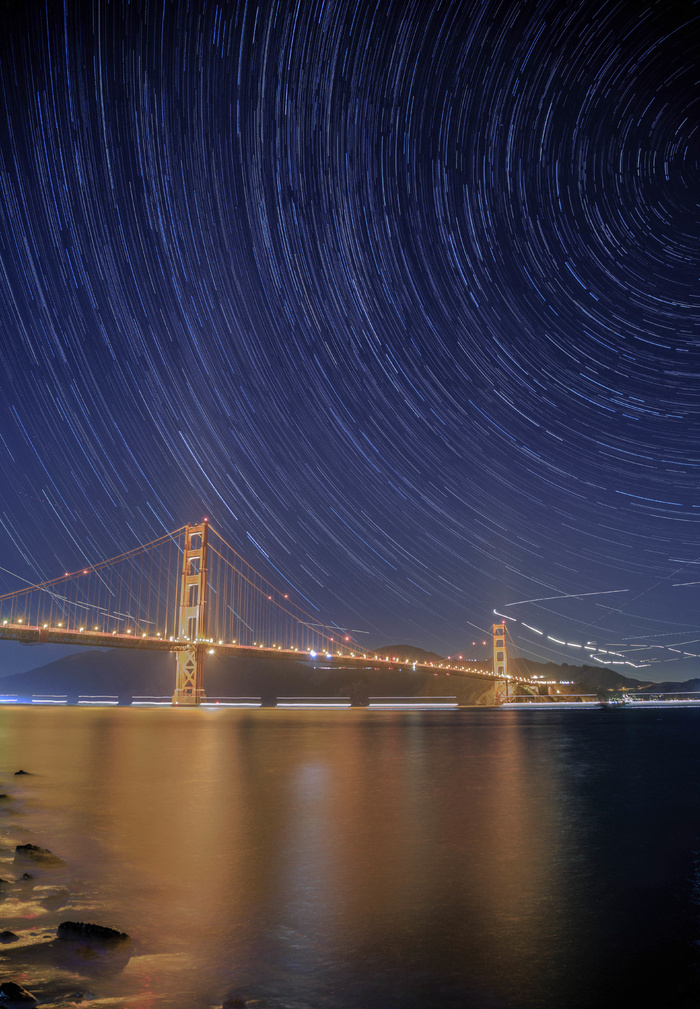 夜空星轨四二 菜鸟图库