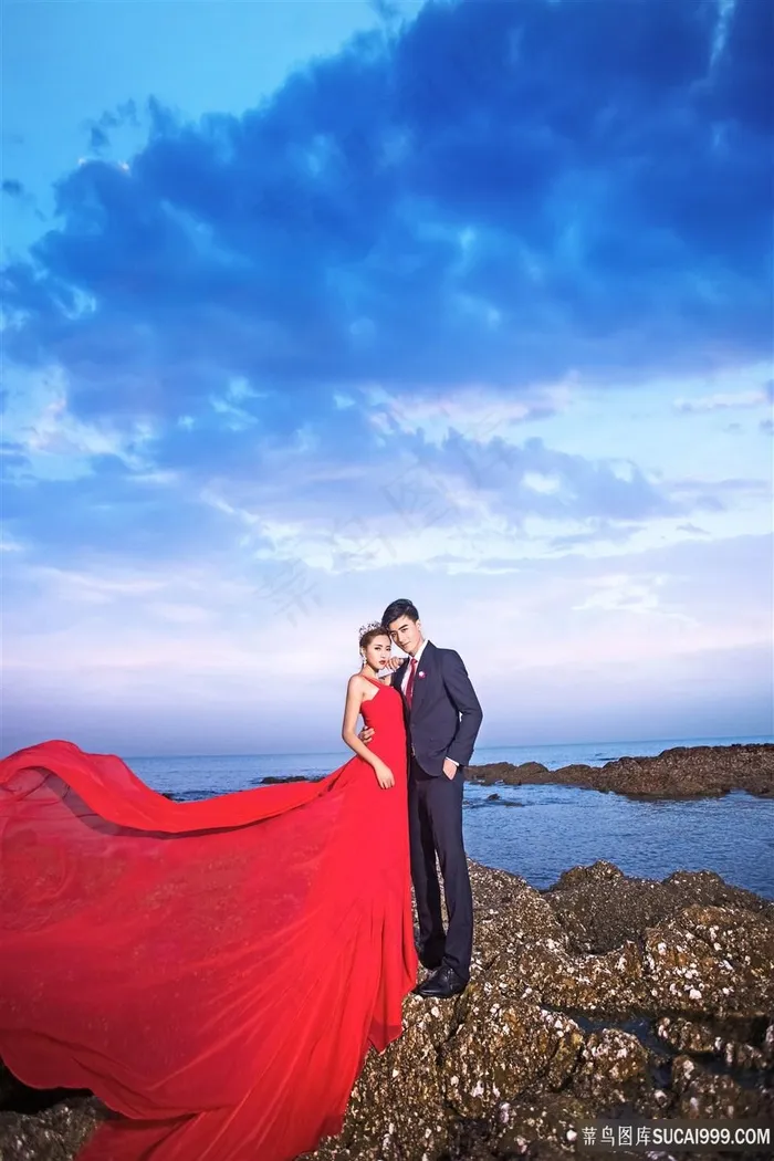海边红裙婚纱照