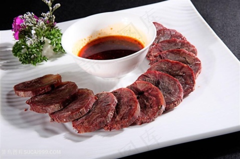 五香酱牛肉牛腱肉卤牛肉凉拌牛肉摄影餐饮美食传统美食