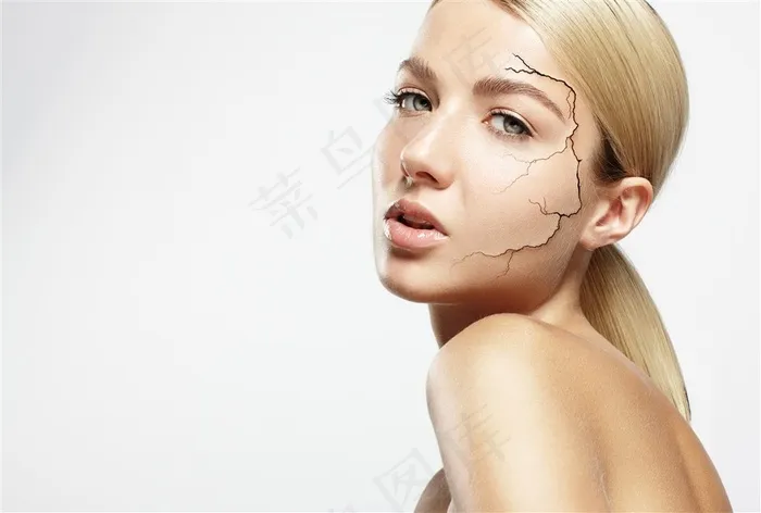 女人脸部护理摄影高清图片