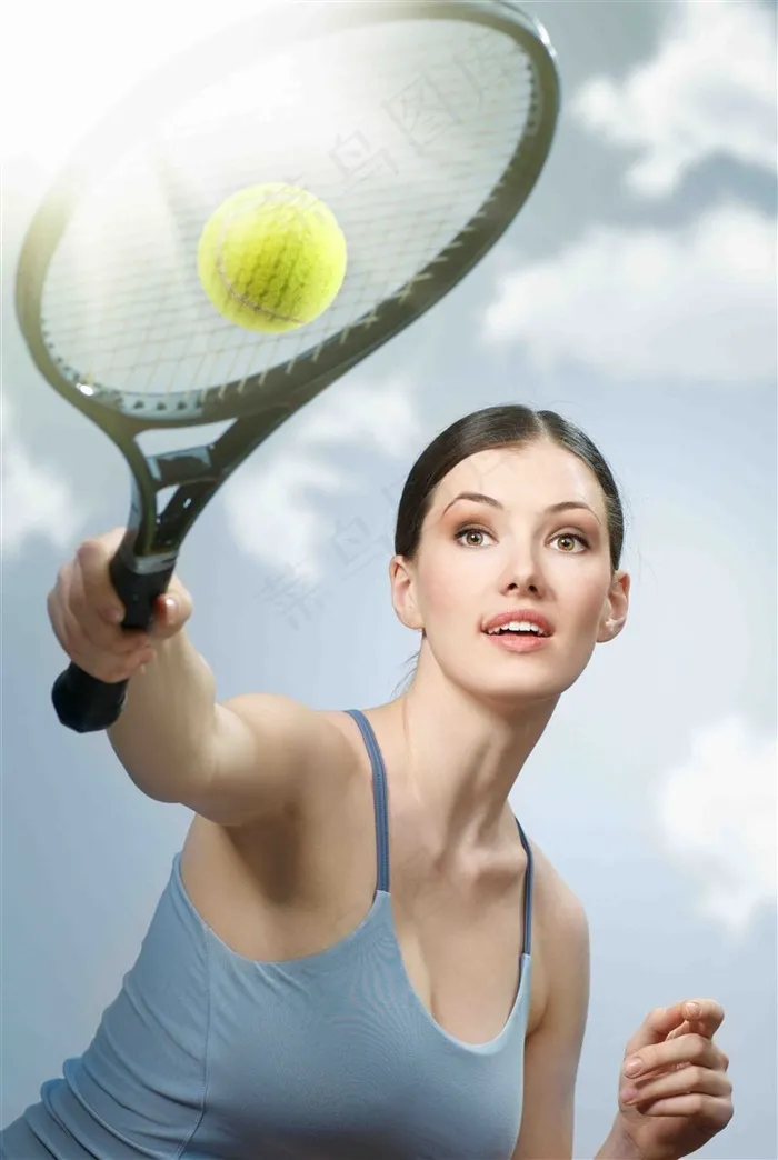 打网球的性感美女图片