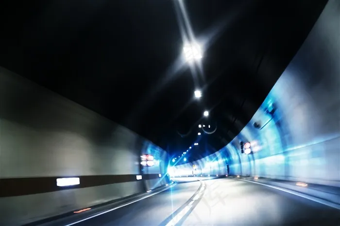 公路隧道摄影图片