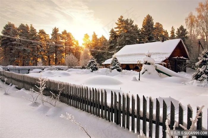 冬日雪景中的小木屋