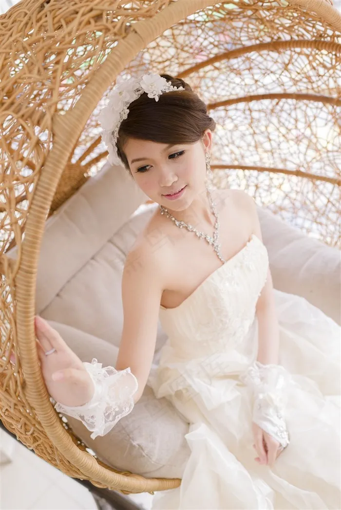 白色婚纱漂亮的新娘美女婷怡写真素材图片