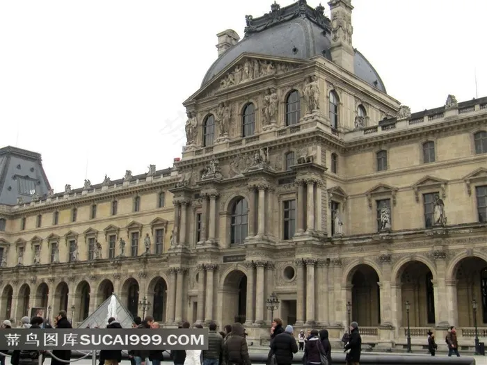 欧洲著名建筑法国巴黎卢浮宫艺术博物馆景观图片