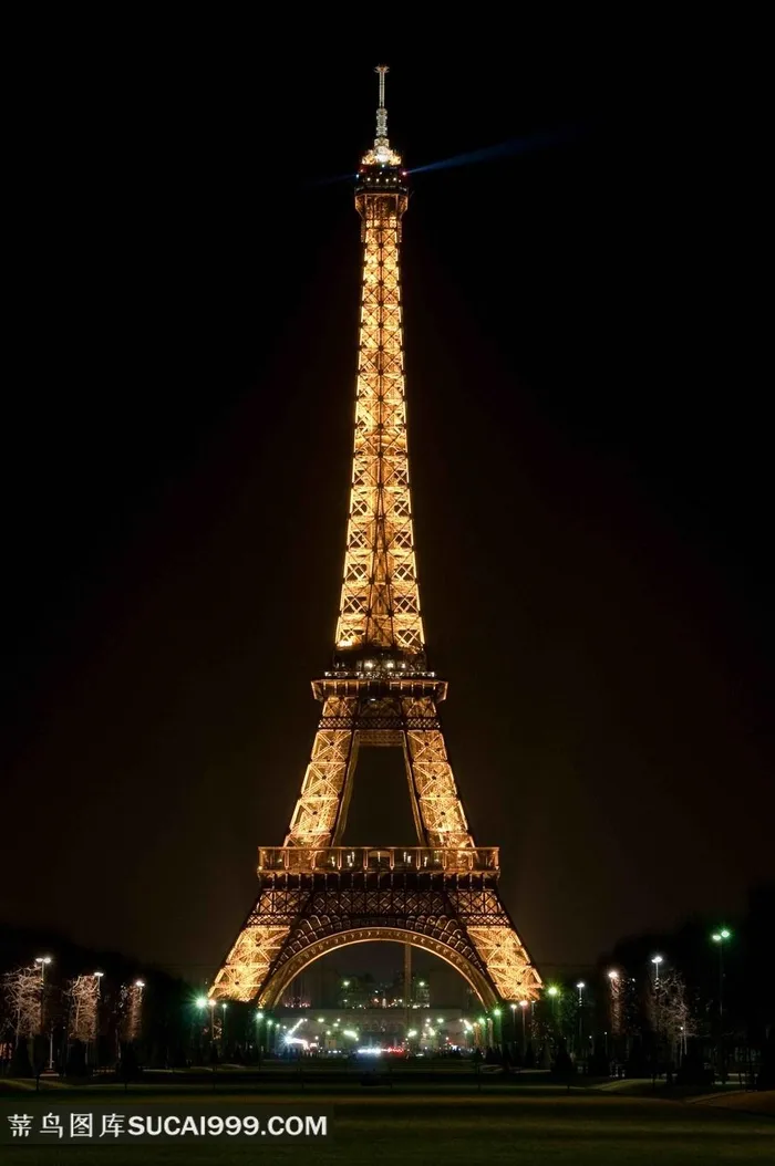 夜幕下的巴黎铁塔图片