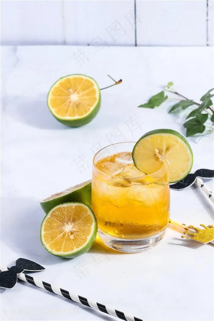 美味橙子果汁图片