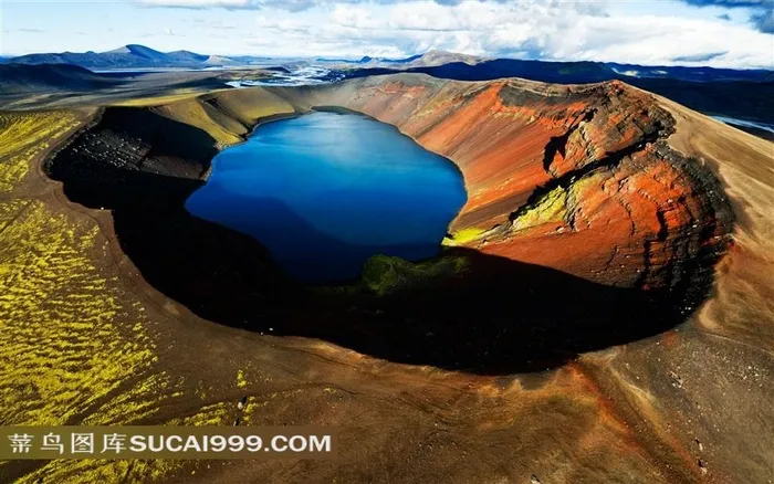 火山堰塞湖山水风景图片