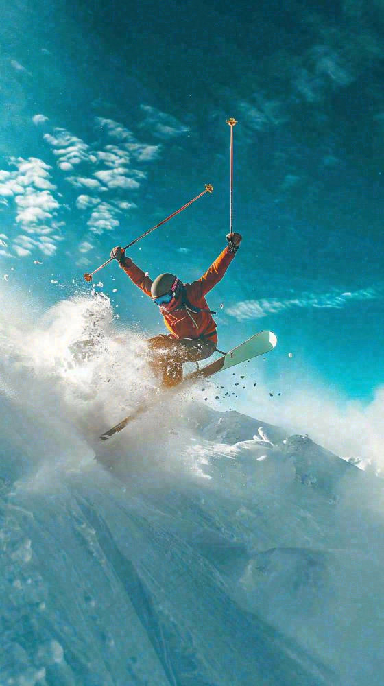 冬季冰雪极限滑雪旅行比赛，体育运动摄影图