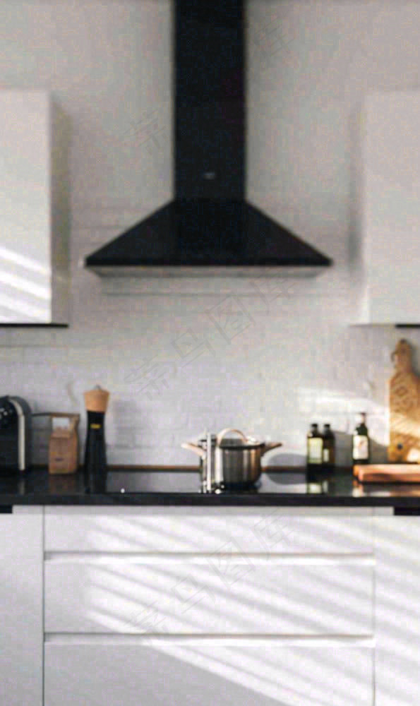 现代简约厨房朦胧摄影厨具家具摄影图