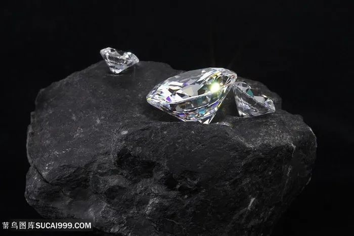 闪光的水晶钻石高清图片