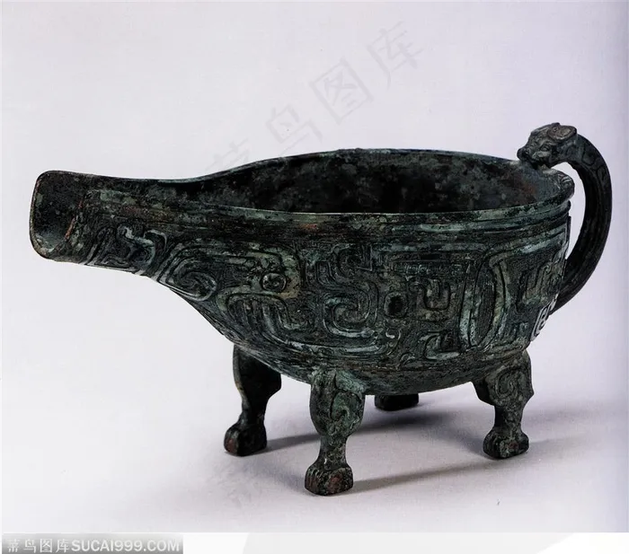 中华传统工艺-长满铜绿的酒杯