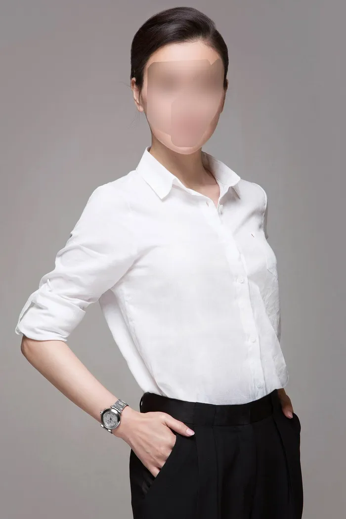 女性白衬衣职业装