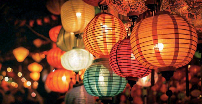 灯笼喜庆中秋佳节夜晚，元宵节摄影图