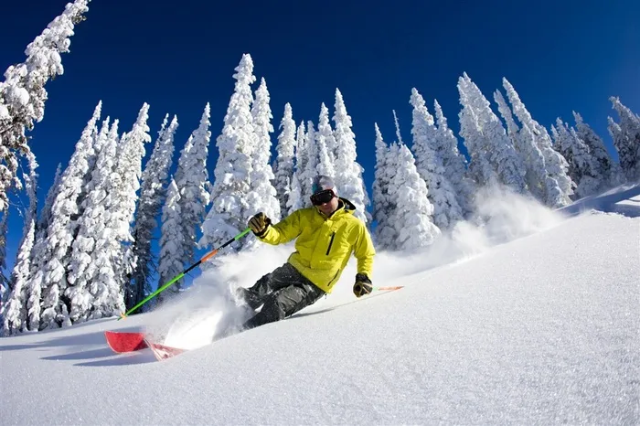 冬日雪山滑雪图片 (31)