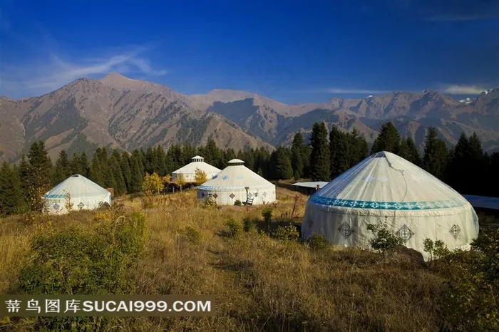 新疆天山天池蒙古包摄影素材