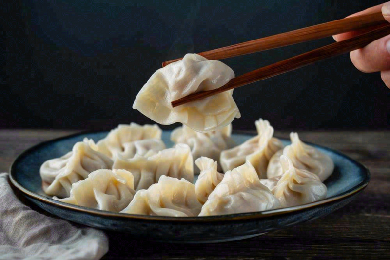 饺子中国传统美食冬至吃饺子摄影图