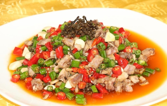 本素材作品名称为双椒兔  椒麻兔图片,素材编号是34