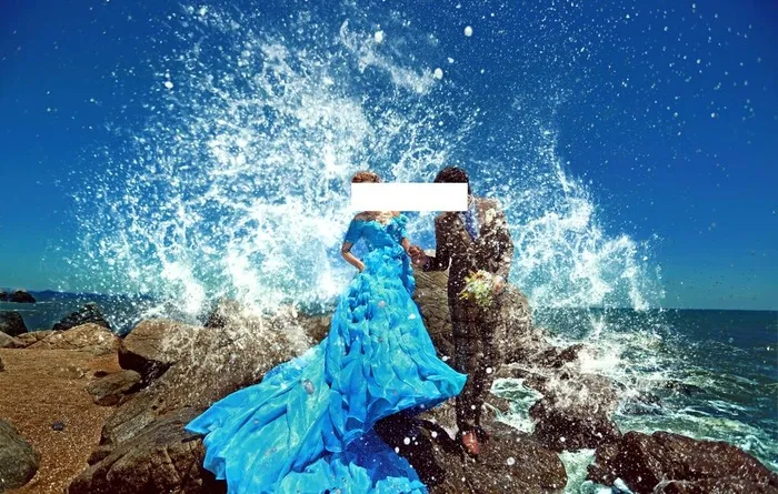 婚纱照海边浪花素材图片