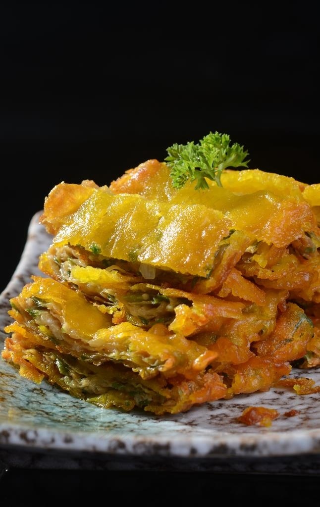 黄金葱花肉图片