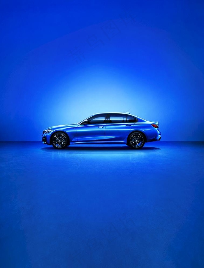 本素材作品名称为蓝色宝马汽车海报图片,素材编号是2208526, 是一张