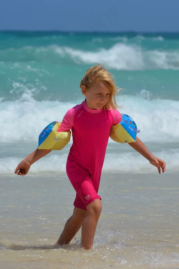 女孩，海滩，海，橡胶圈，紫外线衣服，儿童，人