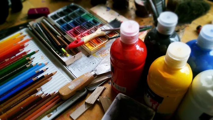 绘画，绘画，铅笔，钢笔，水彩，油漆
