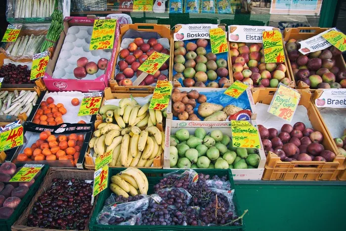 水果摊,蔬菜水果零售商,商店商场,玩具,露天市场,街头市场上水果的变化