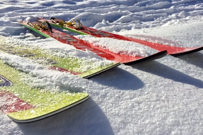 滑雪，跳台滑雪，冬季，跳，滑雪者，滑雪，动作