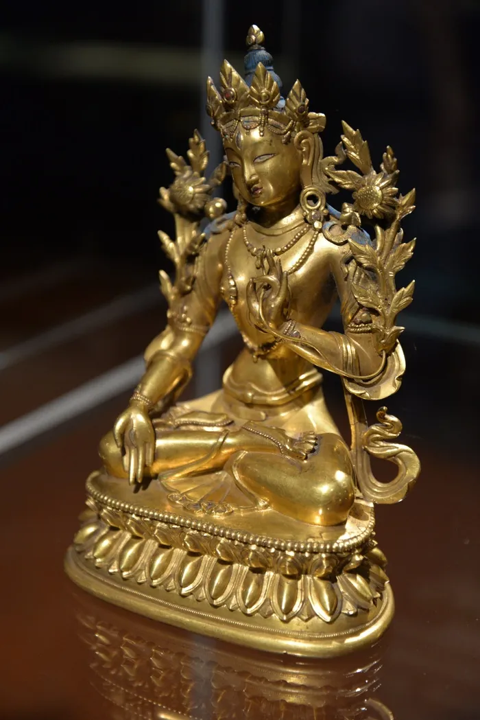阿弥陀佛，镀金青铜，雕塑，佛教