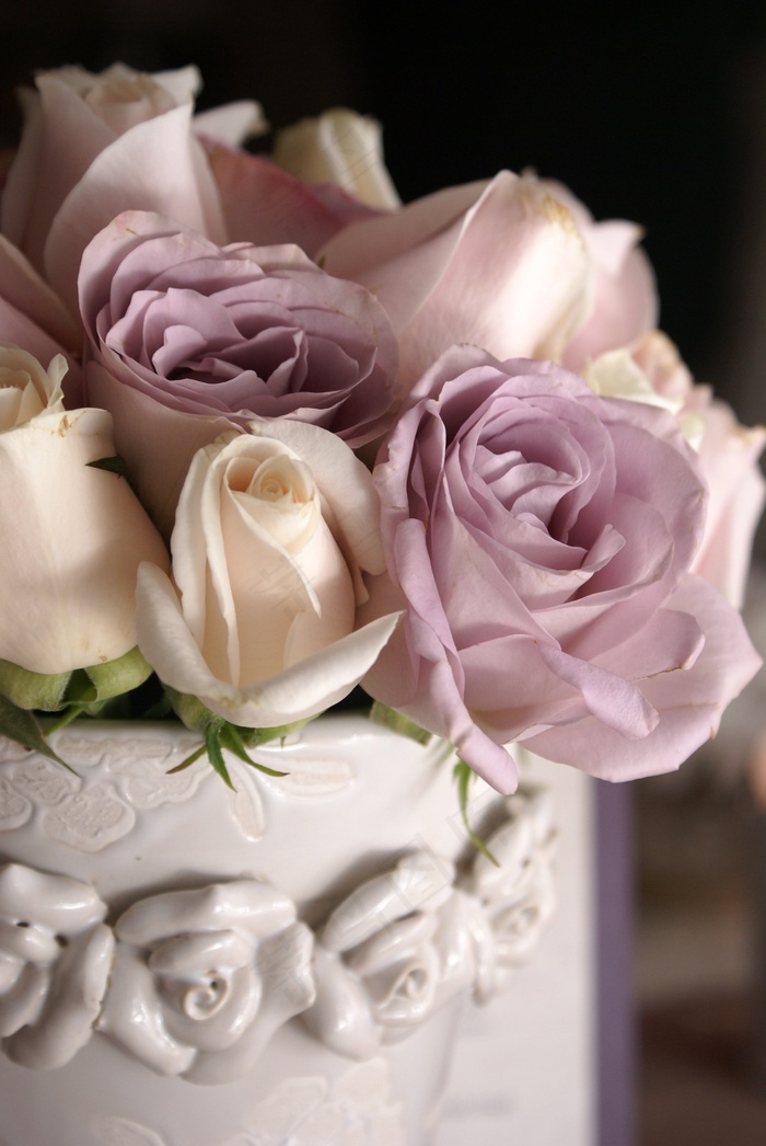玫瑰 花瓶 蜡笔 鲜花 花束 菜鸟图库 玫瑰 花瓶 蜡笔 鲜花 花束 菜鸟图库