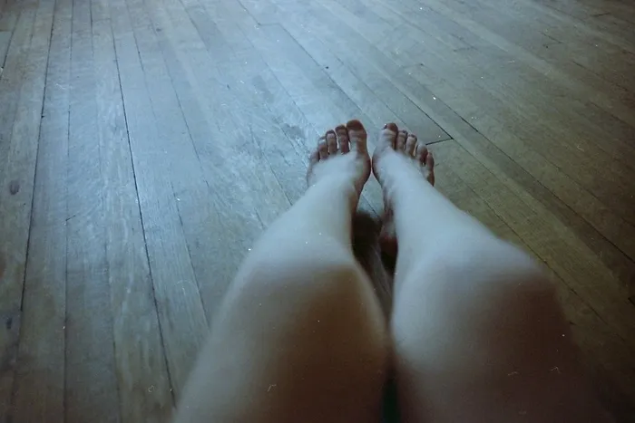 凳子,脚趾,脚,地板砖,油画,膝盖