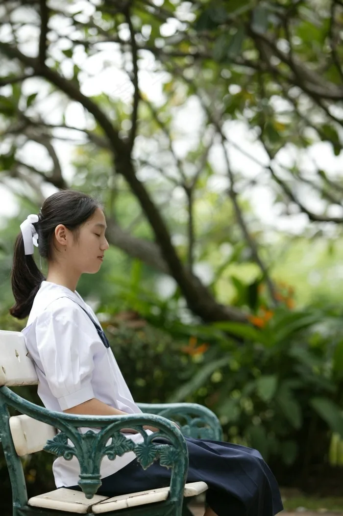 女孩，亚洲，坐在，长凳，公园，泰国，亚洲