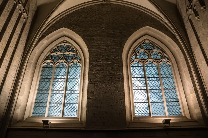 教堂的窗户，教堂，彩绘玻璃窗，窗口